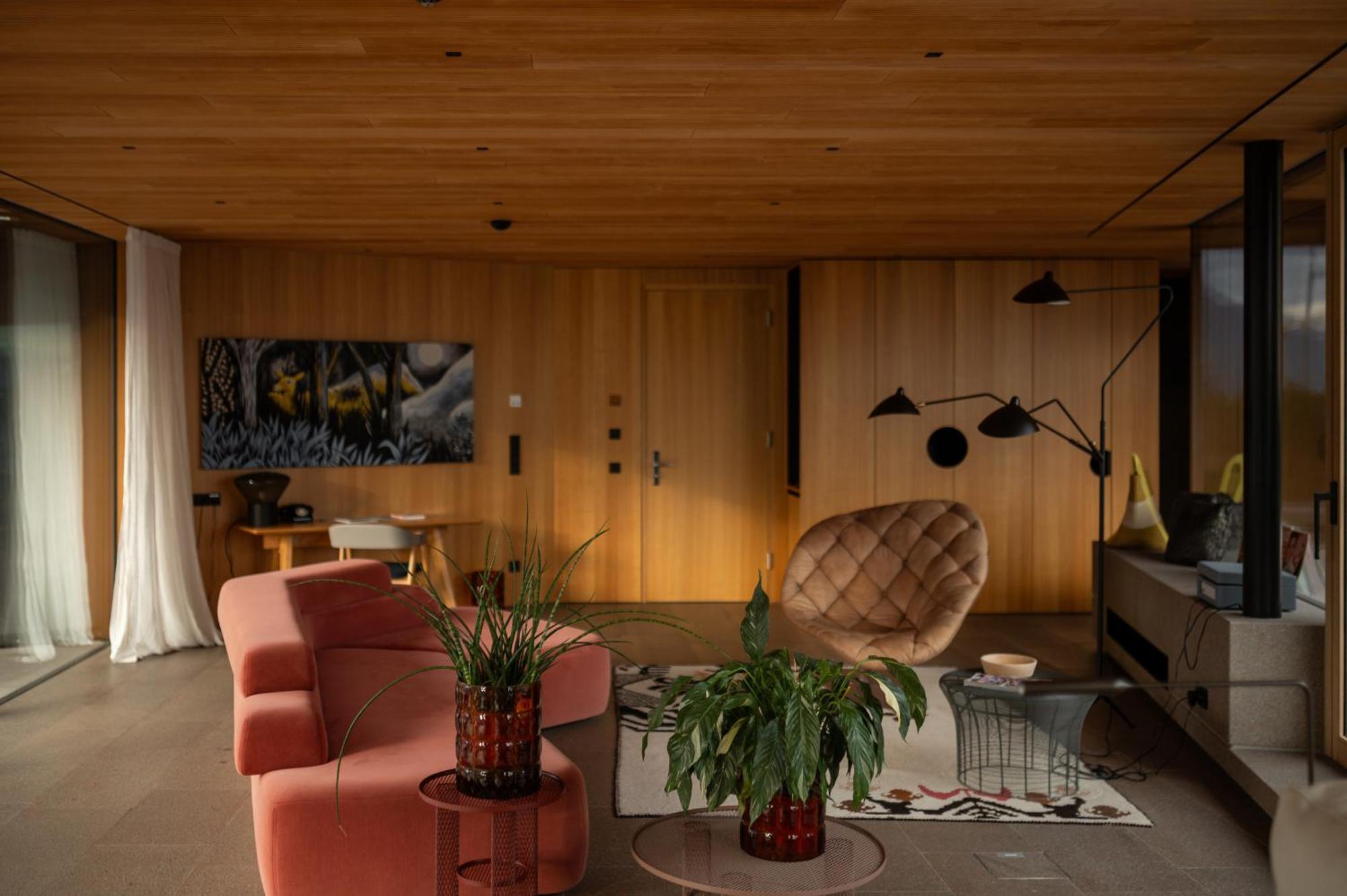 Hotel Muchele Postal / Burgstall Luaran gambar