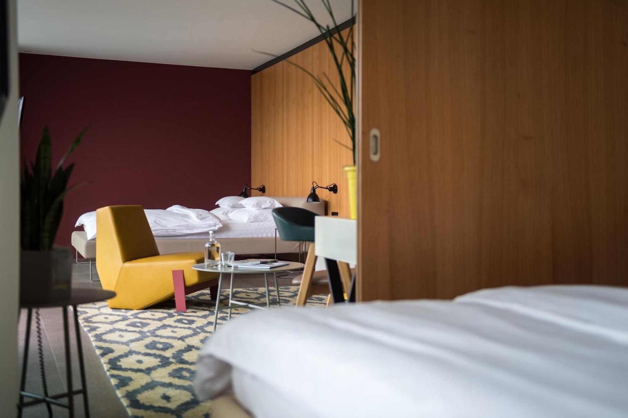 Hotel Muchele Postal / Burgstall Bilik gambar