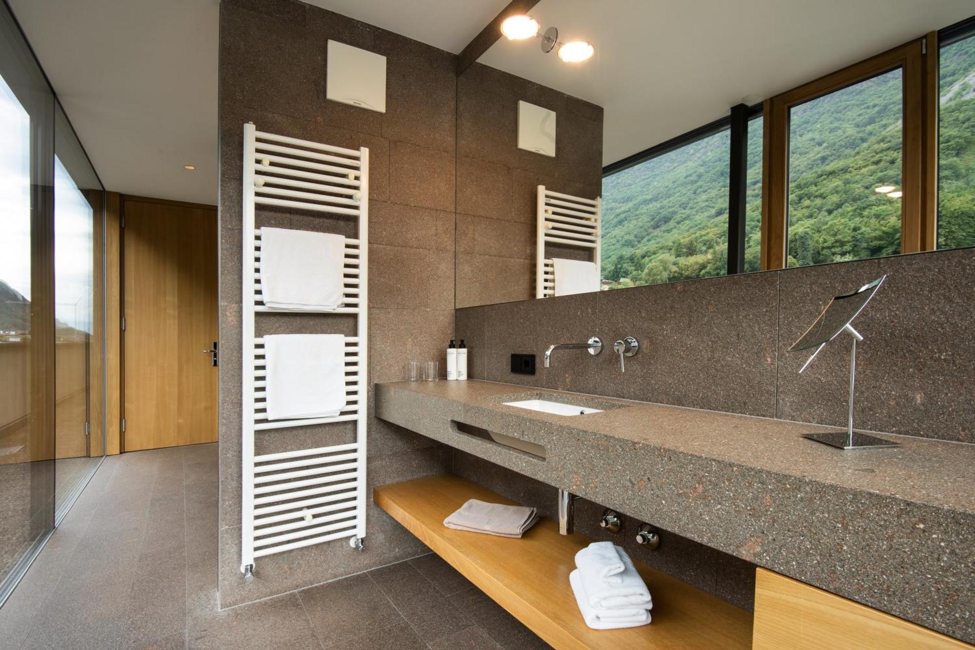 Hotel Muchele Postal / Burgstall Bilik gambar