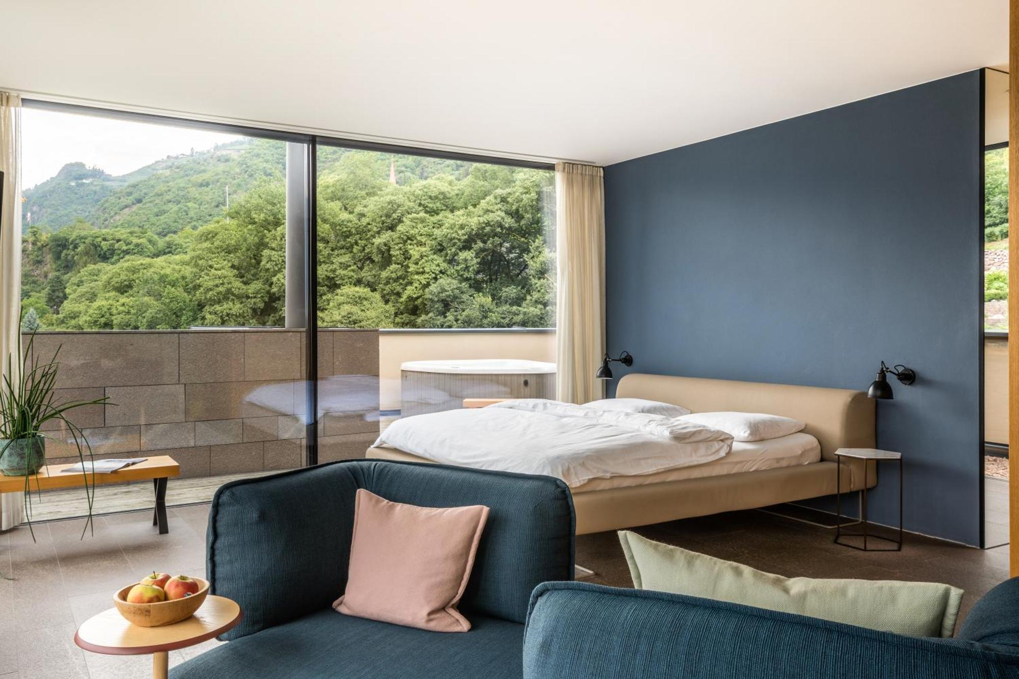 Hotel Muchele Postal / Burgstall Bilik gambar
