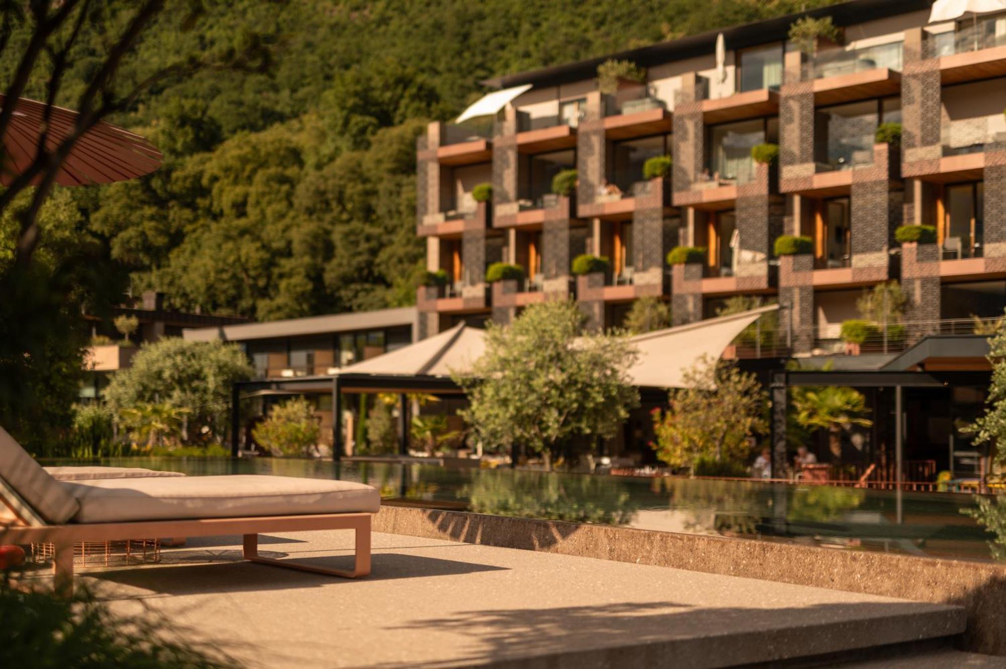 Hotel Muchele Postal / Burgstall Luaran gambar