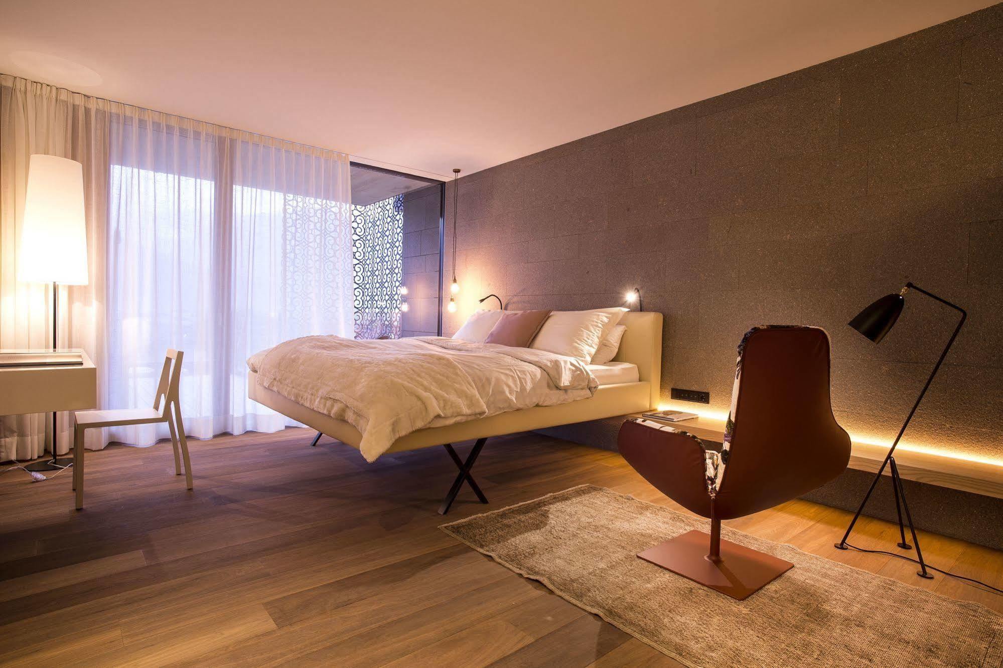 Hotel Muchele Postal / Burgstall Luaran gambar
