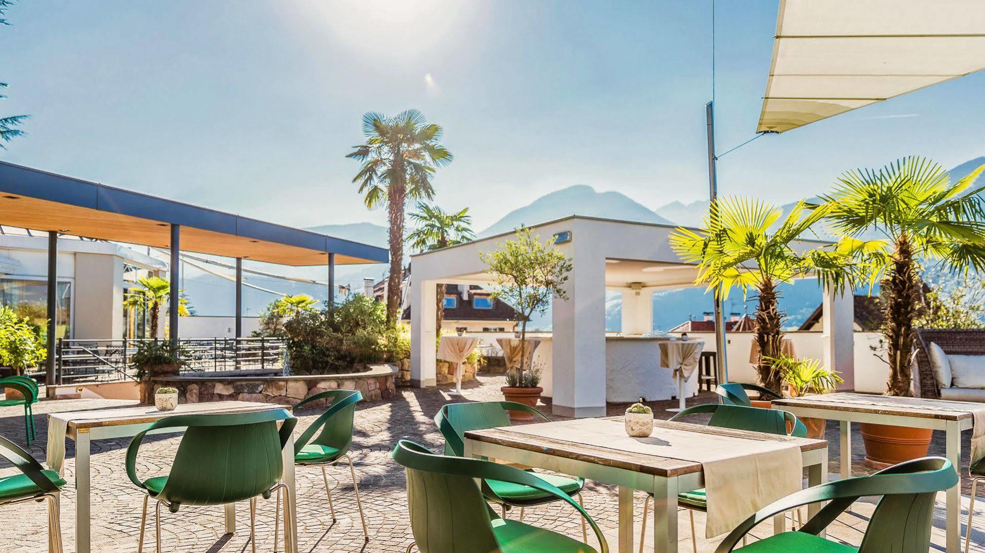 Hotel Muchele Postal / Burgstall Luaran gambar